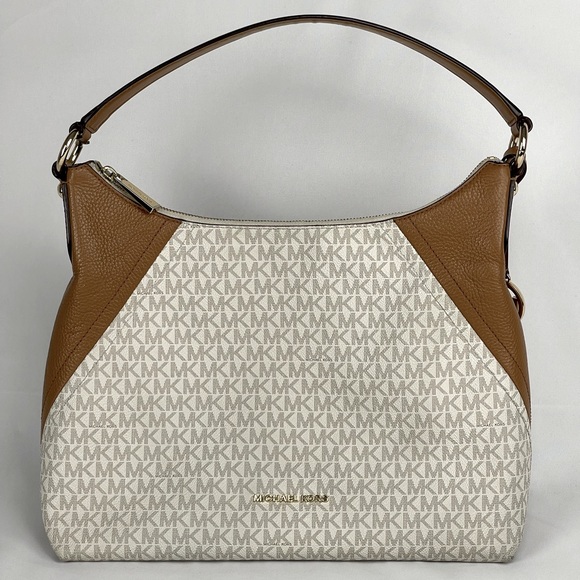 Michael Kors Handbags - Michael Kors shoulder bag